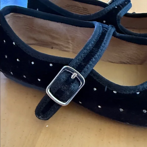 J. Crew Kids' Sparkly Black Velvet Mary Janes. Size 13. - Picture 7 of 7